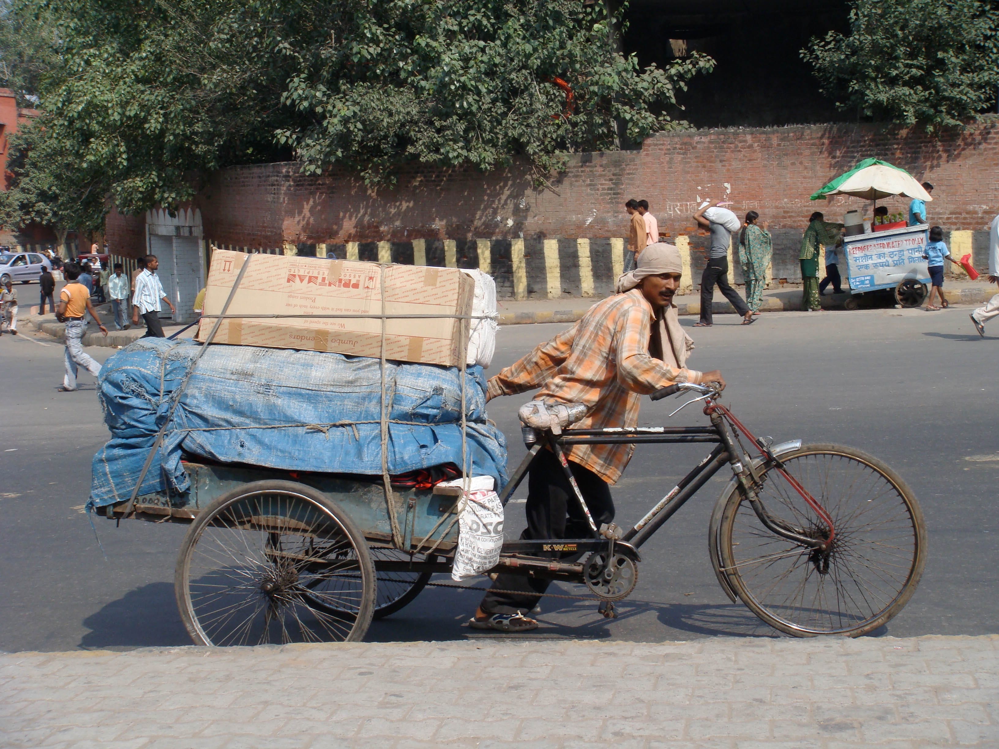 Bike rickshaw delivery – Hillfamily dot net